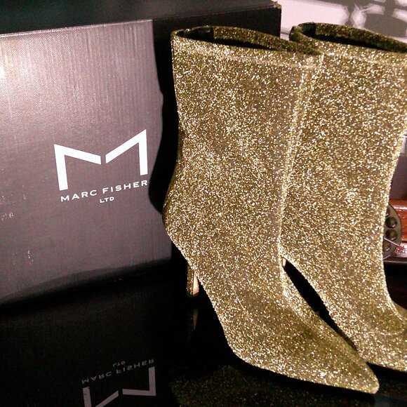 Marc Fisher Kellen Glitter Pointed Toe Bootie – Size 9 - Picture 2 of 4
